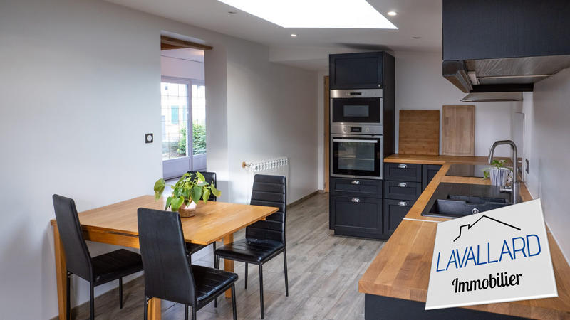 Maison - 115 m² - 5 pièces