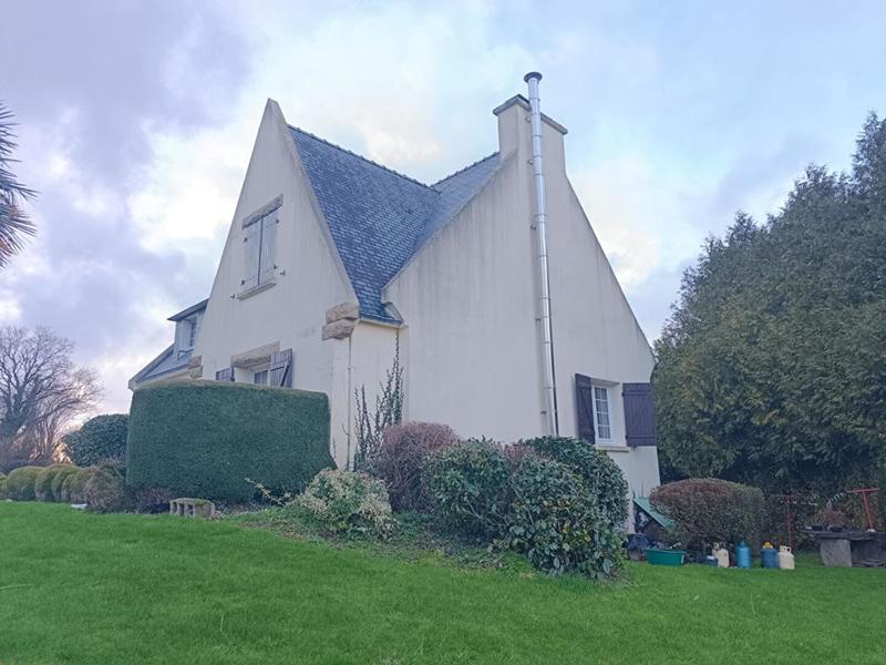 Maison - 150 m² - 8 pièces