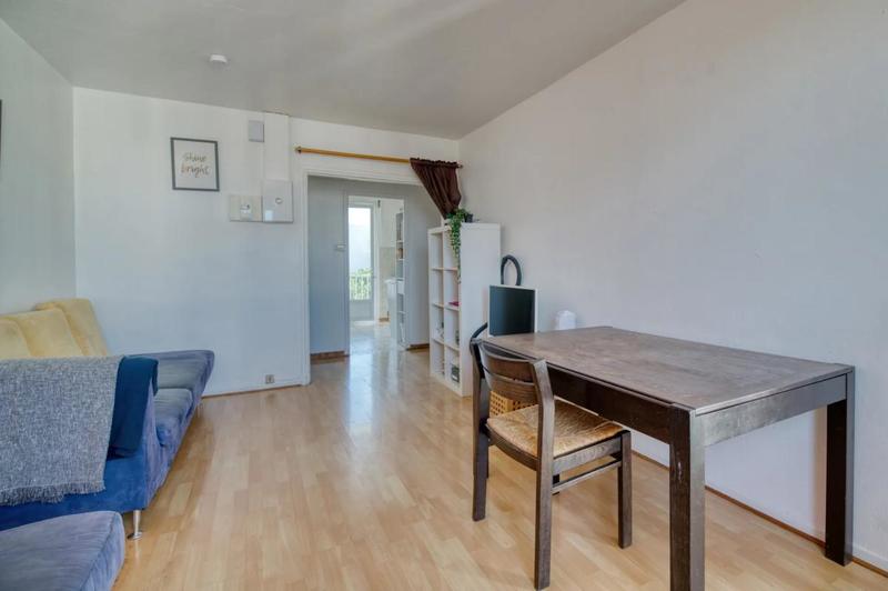 Appartement - 70 m² - 4 pièces