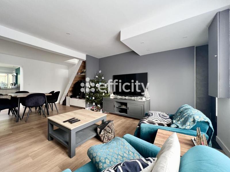 Maison - 84 m² - 4 pièces