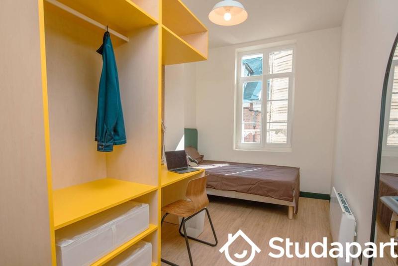 Chambre - 10 m² - 1 pièce