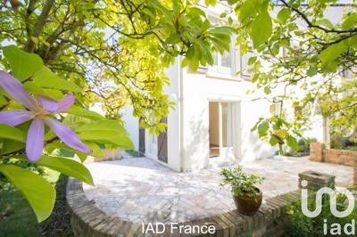 Maison - 163 m² - 6 pièces