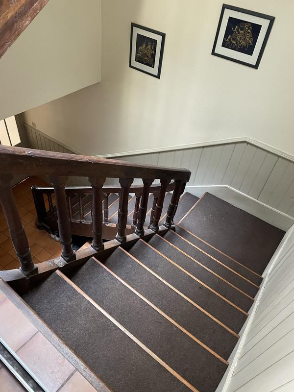 Maison - 215 m² - 9 pièces