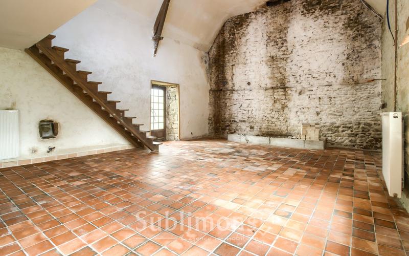 Maison - 235 m² - 6 pièces