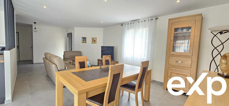 Maison - 121 m² - 5 pièces