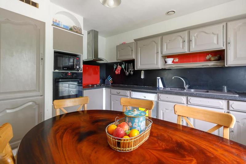 Maison - 170 m² - 6 pièces