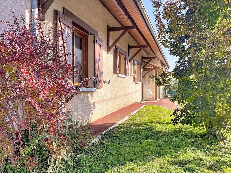 Maison - 206 m² - 6 pièces