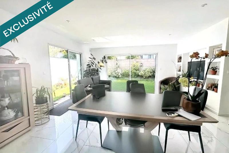 Maison - 93 m² - 5 pièces