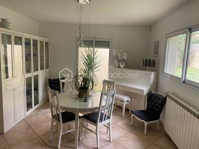 Maison - 175 m² - 7 pièces