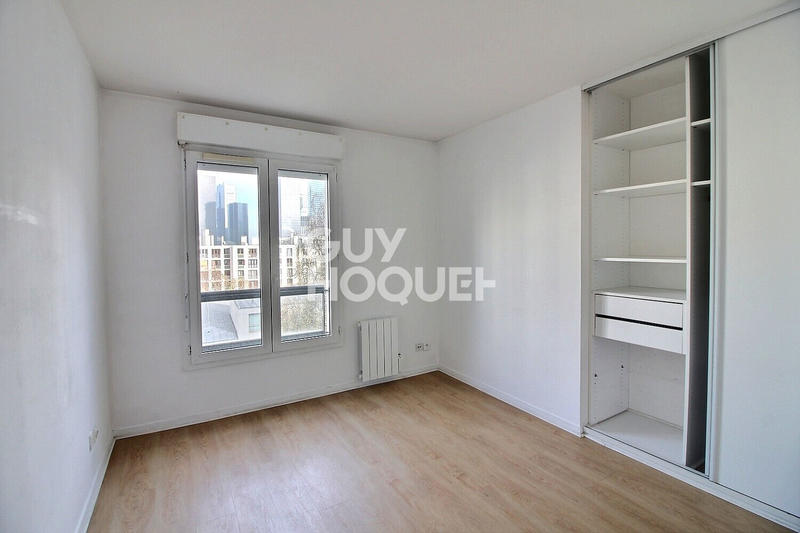 Appartement - 99 m² - 5 pièces