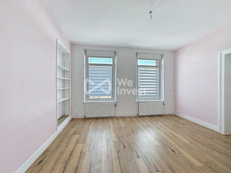 Maison - 200 m² - 10 pièces