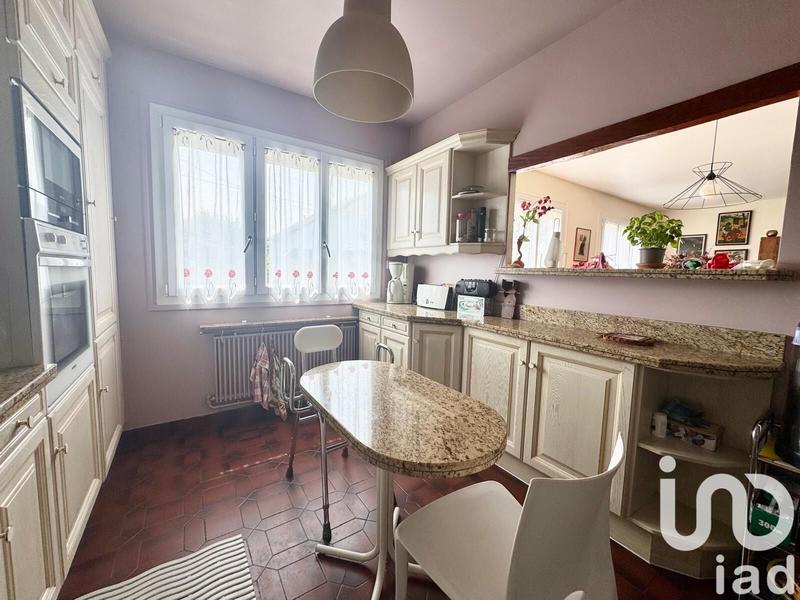 Maison - 186 m² - 7 pièces