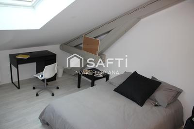 Appartement - 80 m² - 5 pièces