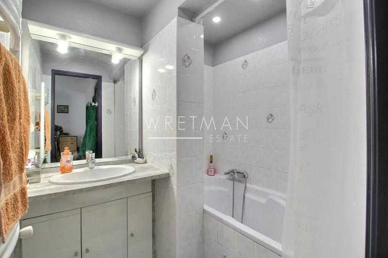 Villa - 199 m² - 10 pièces