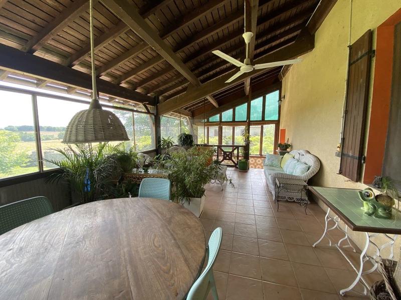 Maison en pierre - 383 m² - 14 pièces