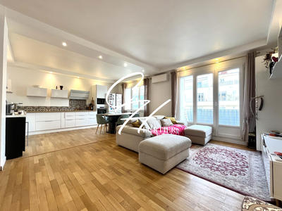 Appartement - 81 m² - 4 pièces