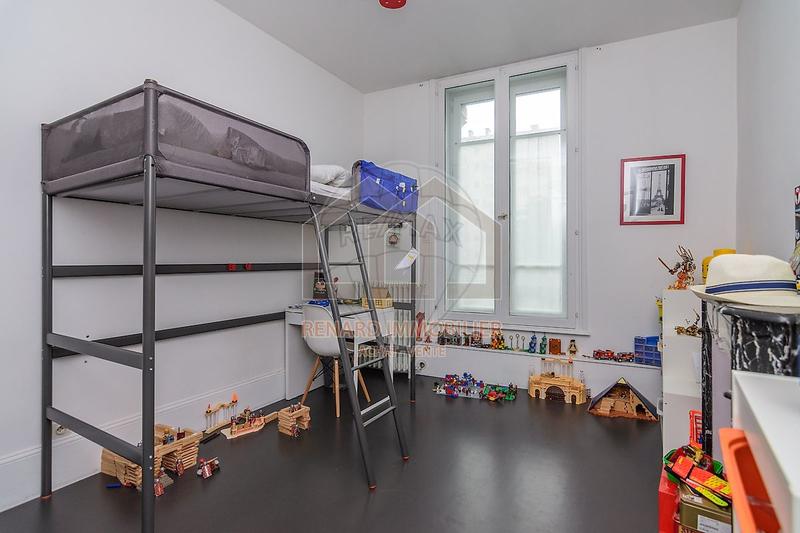 Appartement - 142 m² - 6 pièces