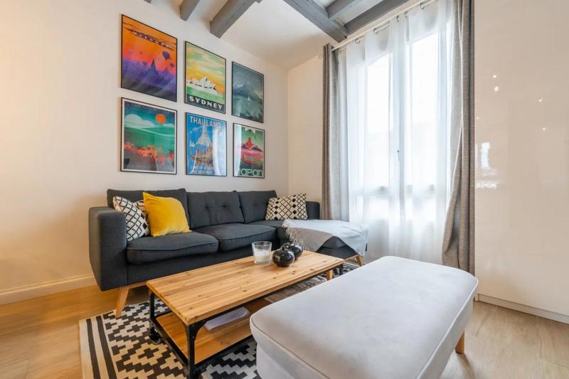 Maison - 90 m² - 5 pièces