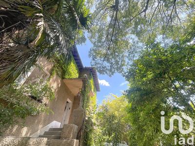 Maison - 197 m² - 7 pièces