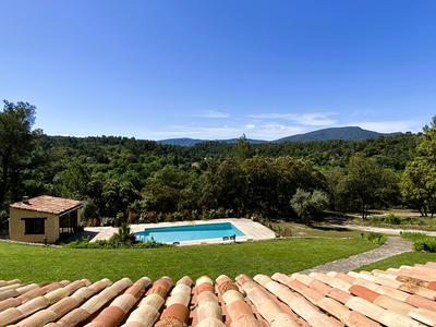 Villa - 145 m² - 5 pièces