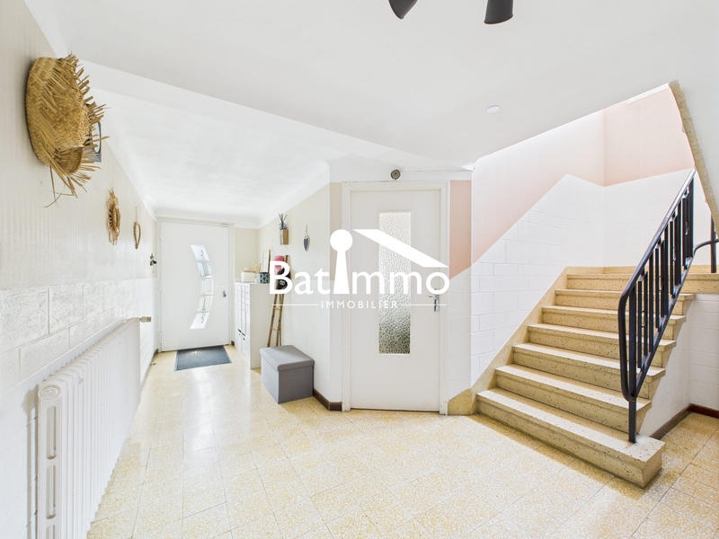 Maison - 121 m² - 5 pièces