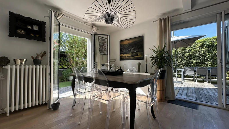 Maison - 135 m² - 7 pièces