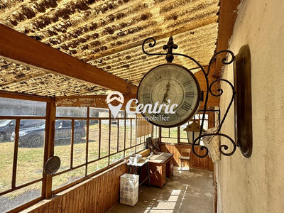 Maison - 192 m² - 9 pièces