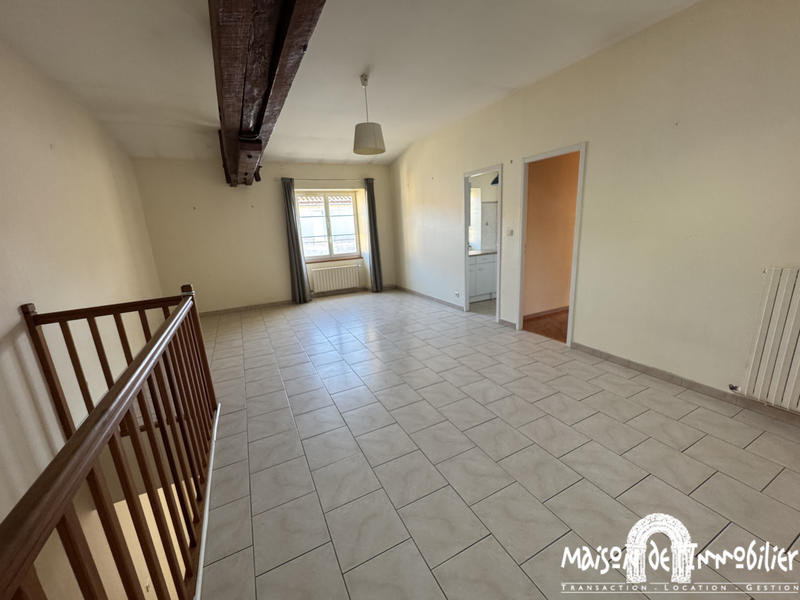 Appartement - 80 m² - 3 pièces