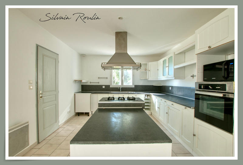 Maison - 104 m² - 5 pièces