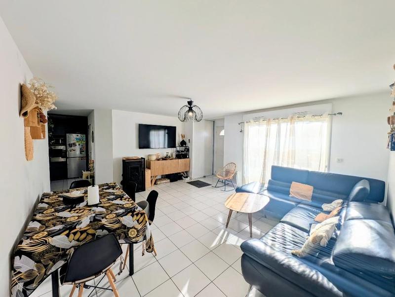 Maison - 84 m² - 4 pièces