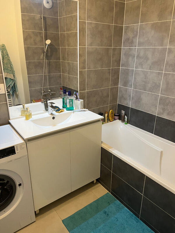 Appartement - 65 m² - 3 pièces