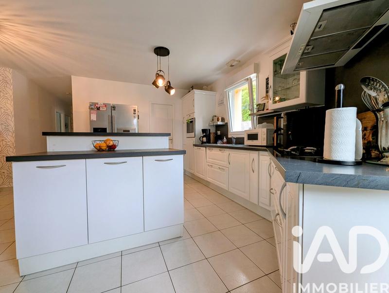 Maison - 92 m² - 5 pièces