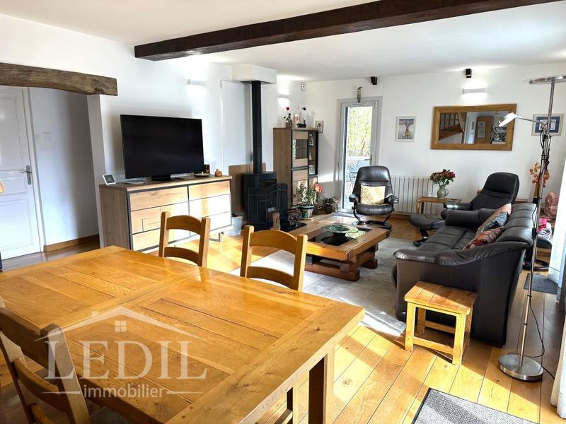 Maison - 160 m² - 5 pièces