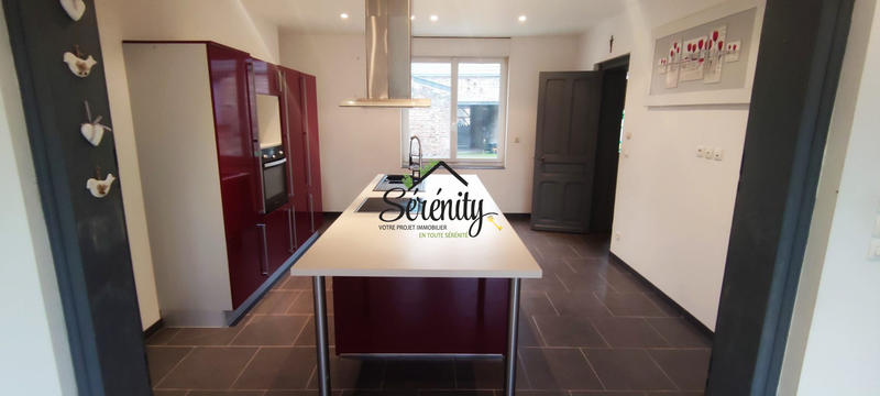 Maison ancienne - 215 m² - 5 pièces