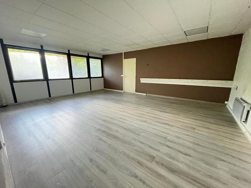 Local commercial - 113 m²