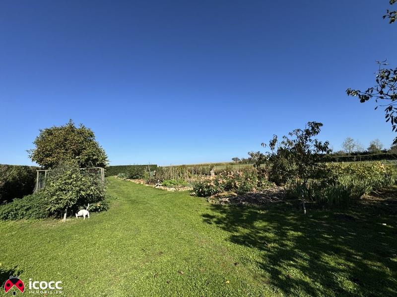 Maison - 196 m² - 6 pièces