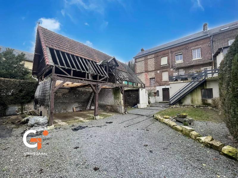 Immeuble mixte - 154 m² - 5 pièces