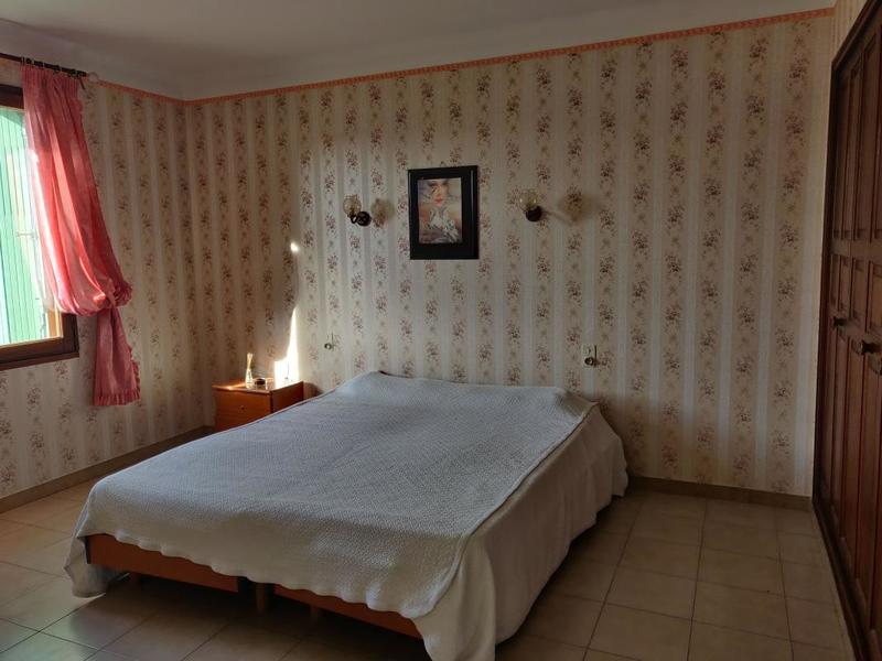 Maison - 180 m² - 5 pièces