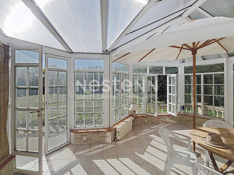 Maison - 309 m² - 12 pièces