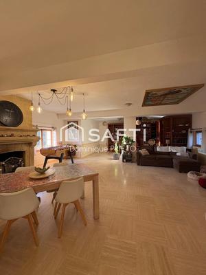 Appartement - 151 m² - 5 pièces