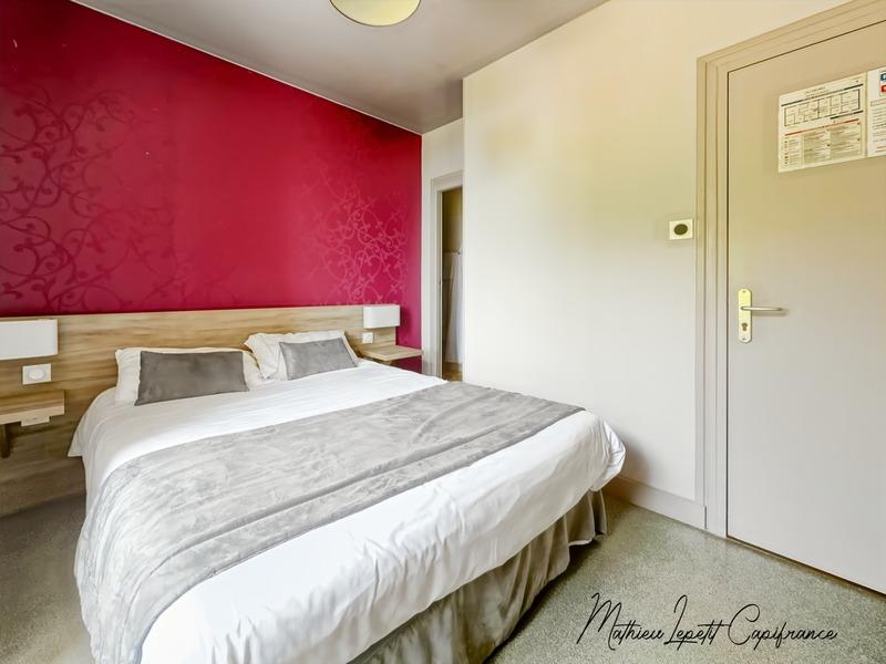 Maison en pierre - 550 m² - 14 pièces