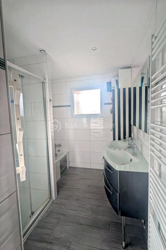 Maison - 113 m² - 5 pièces