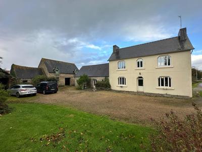 Maison - 184 m² - 5 pièces