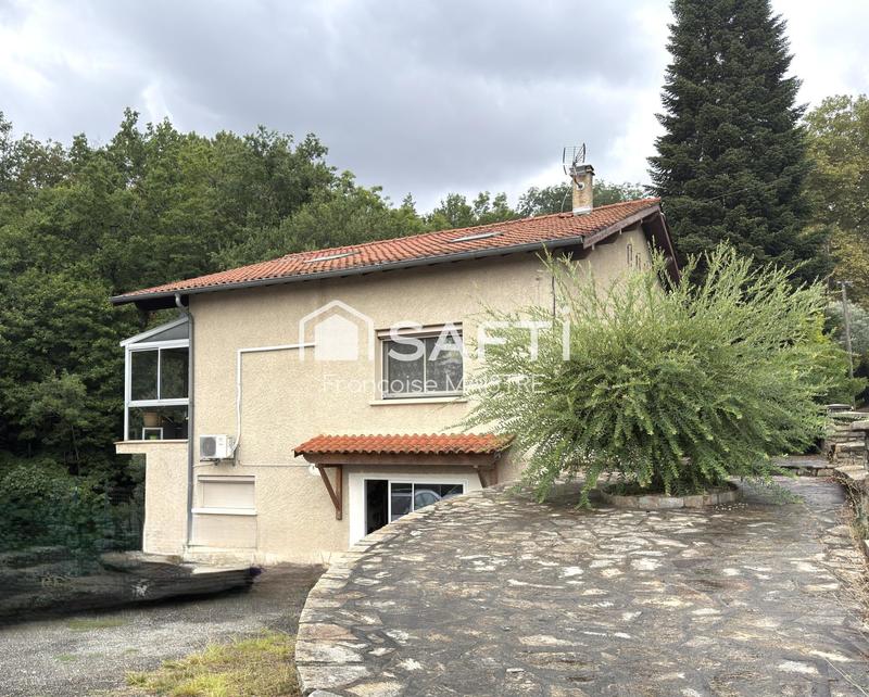 Maison - 158 m² - 6 pièces