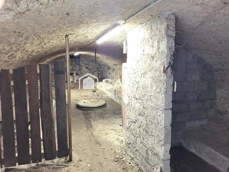 Appartement - 90 m² - 4 pièces