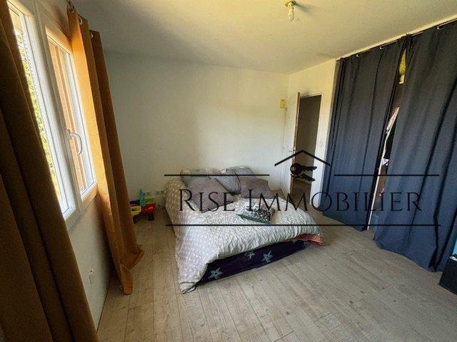 Maison - 160 m² - 4 pièces