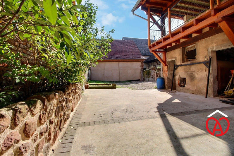 Maison - 181 m² - 8 pièces