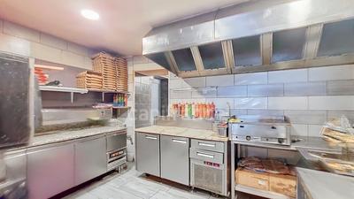 Fonds de commerce - 90 m²