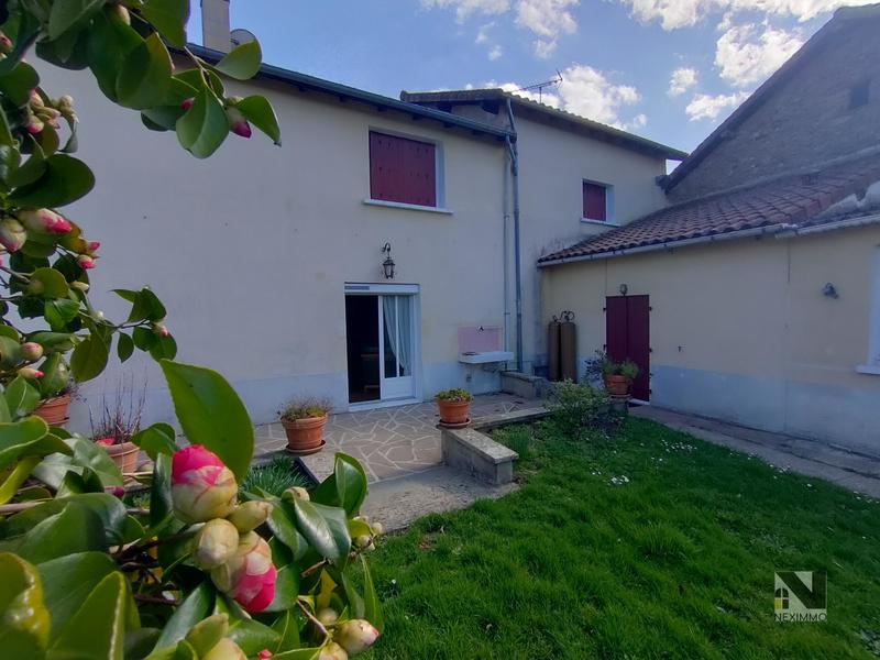 Maison - 120 m² - 8 pièces