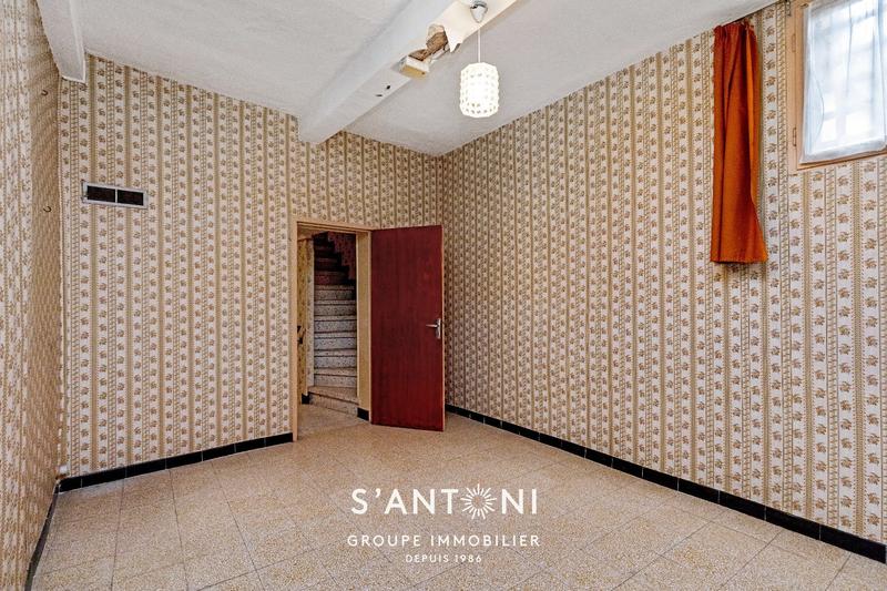 Maison - 170 m² - 5 pièces